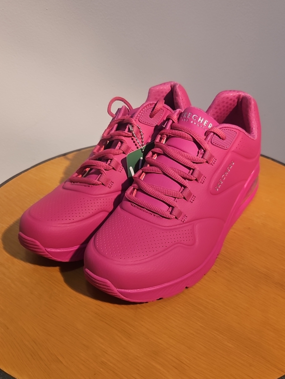 Skechers Women's Athletic Sneakers - Vibrant Pink Size 10